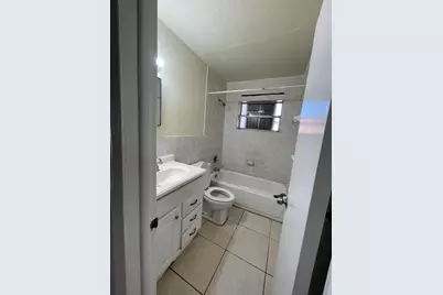 2801 Avenue E, Fort Pierce, FL 34947 - Photo 6