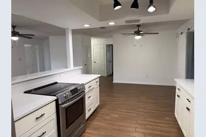 1315 Parkland Boulevard, Fort Pierce, FL 34982 - Photo 6