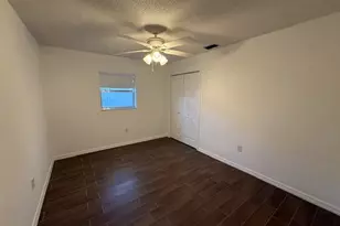1315 Parkland Blvd, Fort Pierce, FL 34982 - Photo 10
