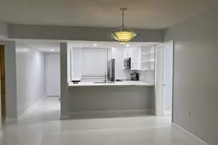 1520 Whitehall Dr, Davie, FL 33324 - Photo 6