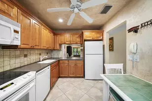21669 Tall Palm Cir, Boca Raton, FL 33433 - Photo 8