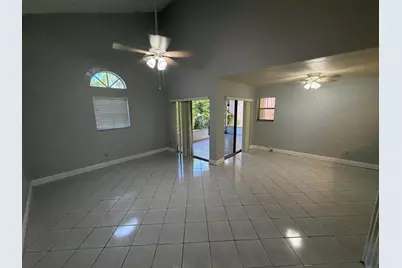 1117 SE 5th Court, Dania Beach, FL 33004 - Photo 12