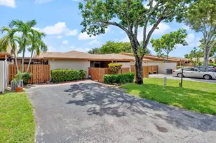 2035 SW 24th Circle, Boynton Beach, FL 33426 - Photo 1
