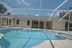 320 NE Surfside Ave, Port Saint Lucie, FL 34983 - Photo 24