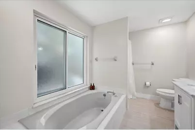 320 NE Surfside Avenue, Port Saint Lucie, FL 34983 - Photo 14