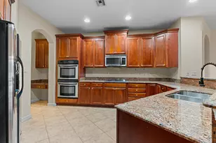 2189 SW Gemini Ln, Port Saint Lucie, FL 34984 - Photo 6