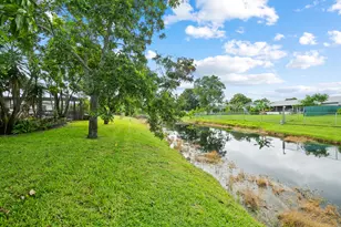 6320 SW 4th Pl, Margate, FL 33068 - Photo 10