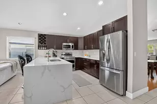 5659 NW 109th Ln, Coral Springs, FL 33076 - Photo 12