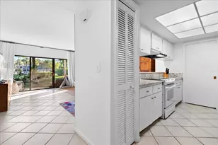 11863 Wimbledon Circle, Wellington, FL 33414 - Photo 2