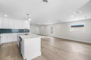 325 SW 8th Ave, Delray Beach, FL 33444 - Photo 4