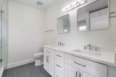 325 SW 8th Avenue, Delray Beach, FL 33444 - Photo 18