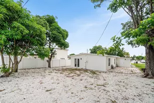 325 SW 8th Ave, Delray Beach, FL 33444 - Photo 36