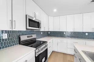 325 SW 8th Ave, Delray Beach, FL 33444 - Photo 8