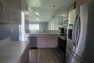 9520 W Daffodil Ln, Miramar, FL 33025 - Photo 4