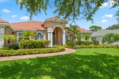 893 Forest Glen Lane, Wellington, FL 33414 - Photo 2