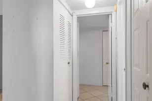 6555 W Broward Blvd, Plantation, FL 33317 - Photo 10