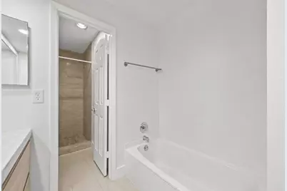 7535 La Paz Boulevard #209, Boca Raton, FL 33433 - Photo 16
