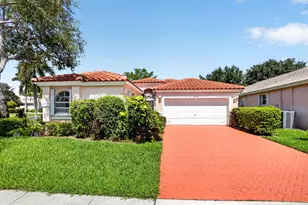 12663 Coral Lakes Dr, Boynton Beach, FL 33437 - Photo 2