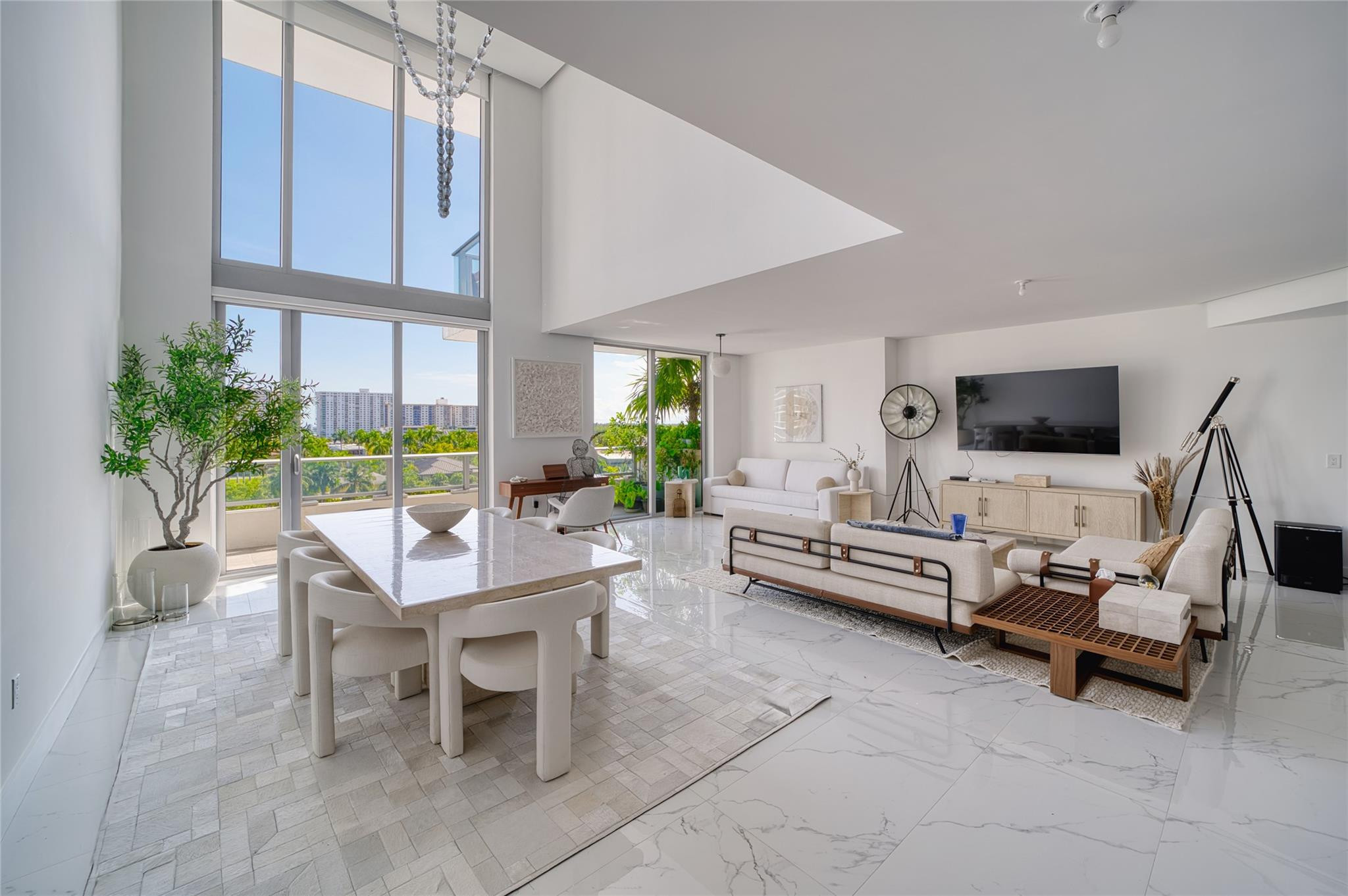 330 Sunny Isles Blvd #5-504 - 330 Sunny Isles Blvd #5-504, Sunny Isles Beach, FL 33160 Luxury Property | Jose Angel Pina