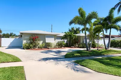 1314 Barrington Drive, West Palm Beach, FL 33406 - Photo 2