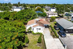 230 SW 6th Ave, Delray Beach, FL 33444 - Photo 18