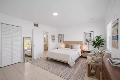 110 SE 2nd Street #103, Hallandale Beach, FL 33009 - Photo 4
