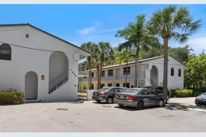 1350 NE 5th Terrace #4, Fort Lauderdale, FL 33304 - Photo 1