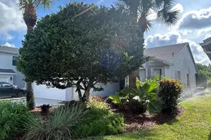 23370 Sedawie Dr, Boca Raton, FL 33433 - Photo 2