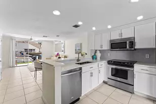 968 Jeffery St, Boca Raton, FL 33487 - Photo 6