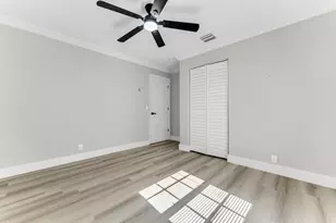 181 NE 51st St, Oakland Park, FL 33334 - Photo 10