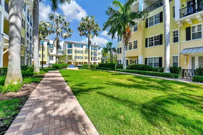 225 S Latitude Circle #Unit 402, Delray Beach, FL 33483 - Photo 10