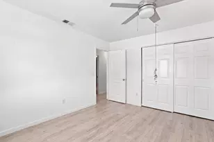 708 Hillcrest Blvd, West Palm Beach, FL 33405 - Photo 18