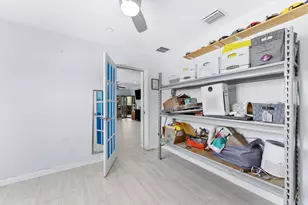 708 Hillcrest Blvd, West Palm Beach, FL 33405 - Photo 24