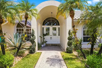 10739 Stonebridge Boulevard, Boca Raton, FL 33498 - Photo 2