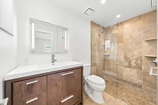 2010 NE 31st St, Lighthouse Point, FL 33064 - Photo 20