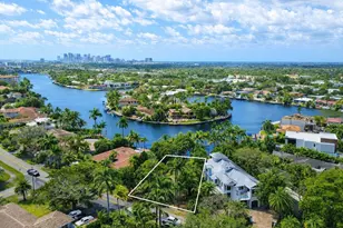 2405 Middle River Dr, Fort Lauderdale, FL 33305 - Photo 1