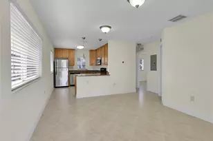 410 SW 15th St, Pompano Beach, FL 33060 - Photo 1