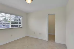 410 SW 15th St, Pompano Beach, FL 33060 - Photo 8