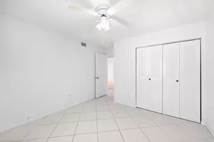 10837 W Clairmont Cir, Tamarac, FL 33321 - Photo 10