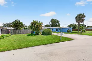 2521 Myrica Rd, West Palm Beach, FL 33406 - Photo 2