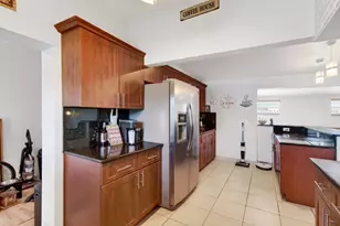 2521 Myrica Rd, West Palm Beach, FL 33406 - Photo 18