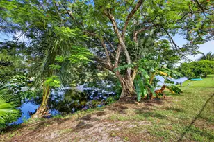 1202 Essex Dr, Wellington, FL 33414 - Photo 46