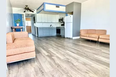 300 Oregon Street #408, Hollywood, FL 33019 - Photo 8