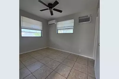 1826 Sherman Street #APT 16, Hollywood, FL 33020 - Photo 2