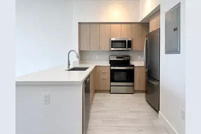 601 E Dania Beach Boulevard #1008, Dania Beach, FL 33004 - Photo 1