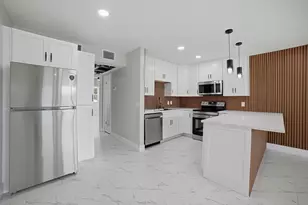 350 Farnham Q, Deerfield Beach, FL 33442 - Photo 4