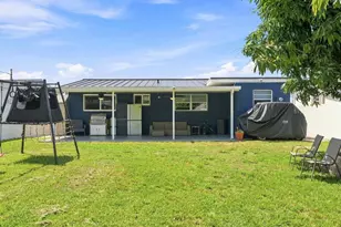 363 E 62nd St, Hialeah, FL 33013 - Photo 12