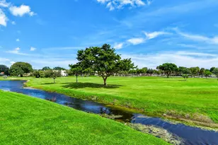 125 Piedmont C, Delray Beach, FL 33484 - Photo 4