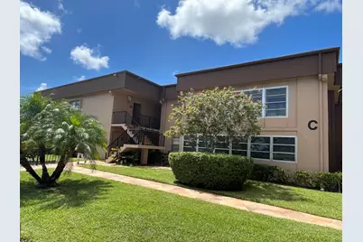125 Piedmont C, Delray Beach, FL 33484 - Photo 2