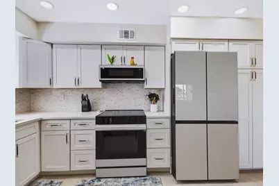 125 Piedmont C, Delray Beach, FL 33484 - Photo 20